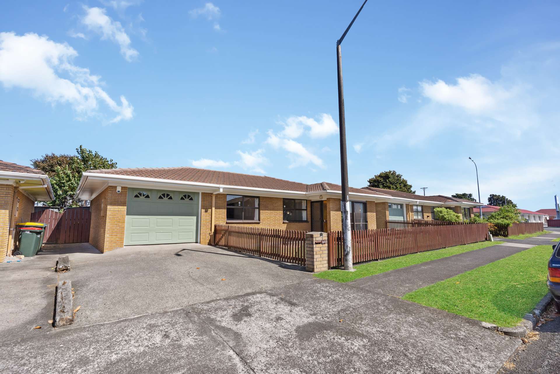 2/1 Landscape Road Papatoetoe_0