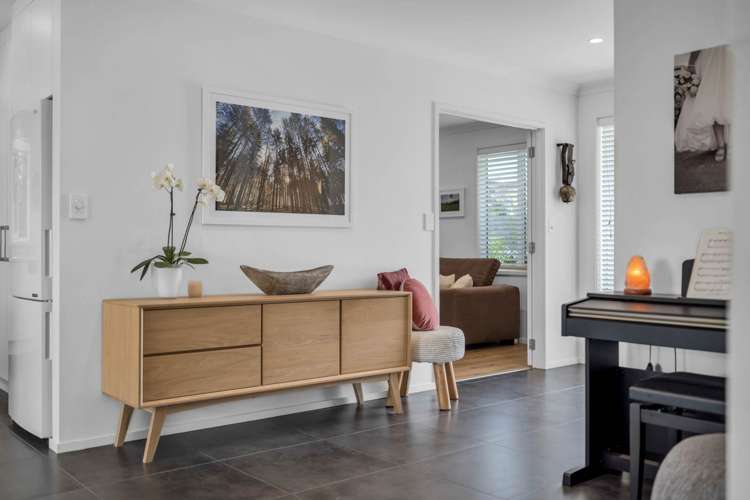 7 Artists Avenue Beachlands_31