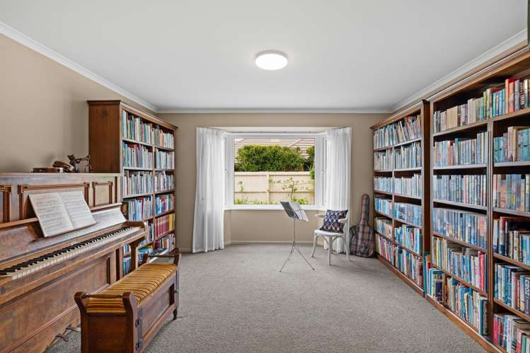 46 Marble Wood Drive_3