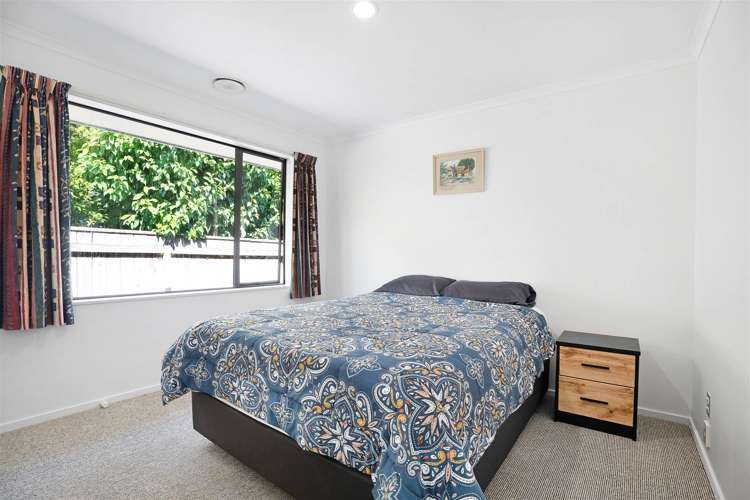 46 Otia Drive Richmond_13