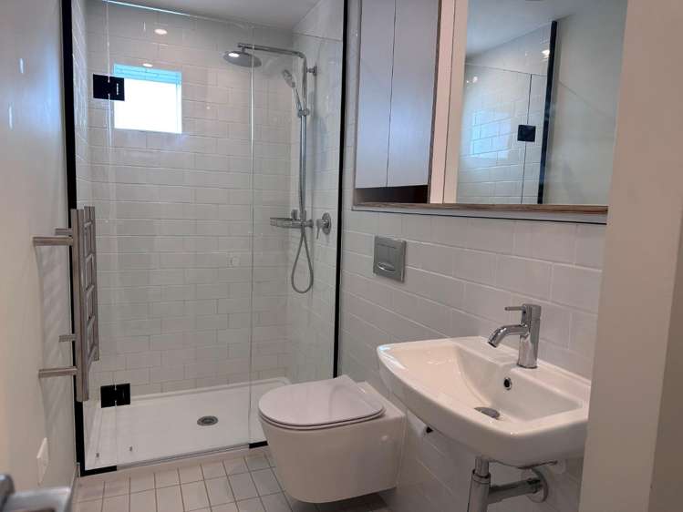 220/38 Khyber Pass Road Grafton_12
