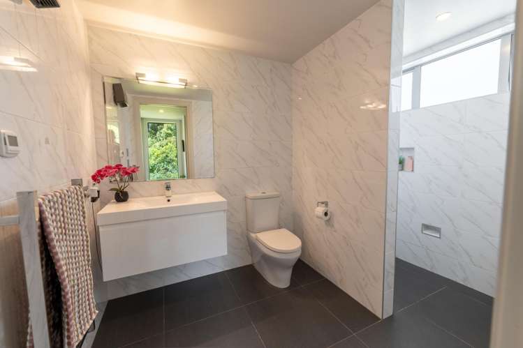 120 Myross Road Myross Bush_19