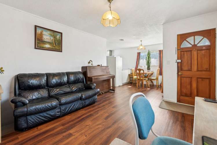 2/32 Latham Avenue Pakuranga_10