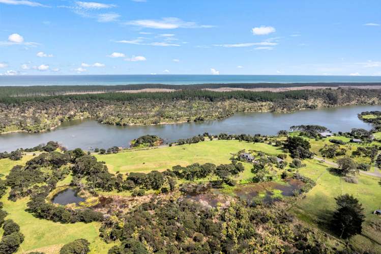 487 Wilson Road South Head Helensville_31