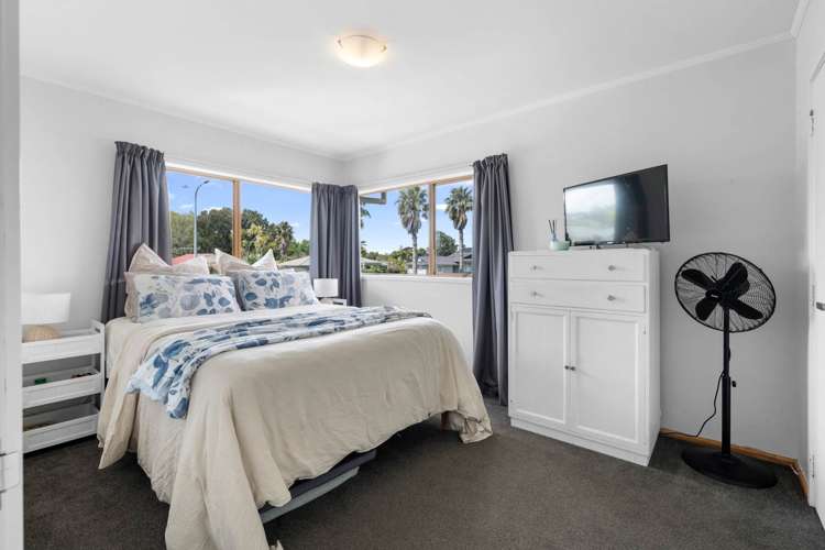 34 Meadway Sunnyhills_11