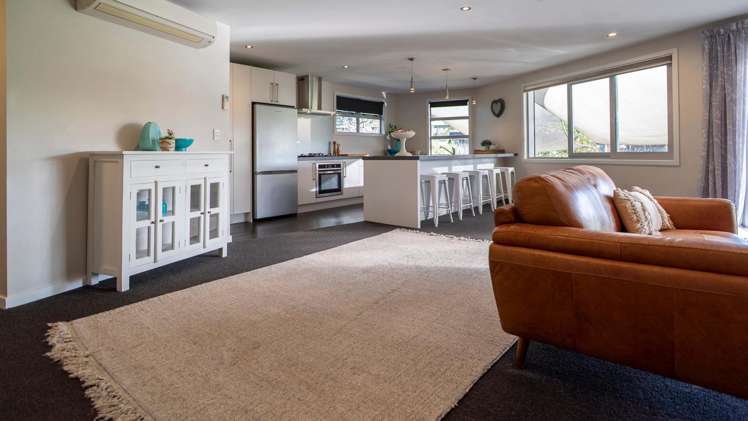 9A St Hill Lane Havelock North_7