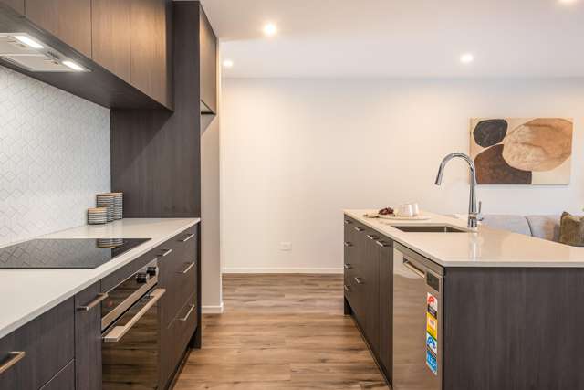 5/6 Strauss Place Somerfield_2