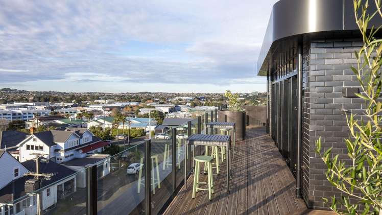 305/2 Finch Street Morningside_22