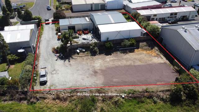 HOLDING INCOME + SUBDIVISION POTENTIAL