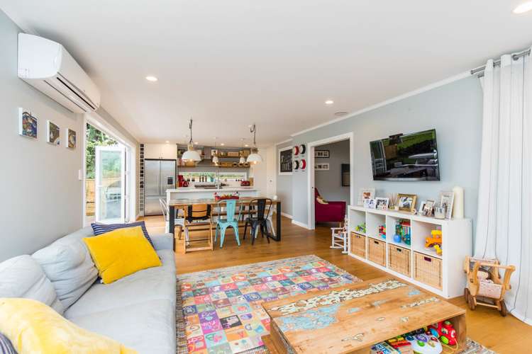 38a Wellesley Road Mangere Bridge_5