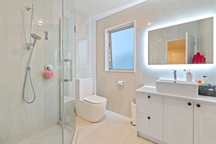 66 Charlestown Drive Flat Bush_28