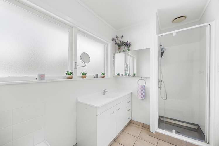 108 Gossamer Drive Pakuranga Heights_16