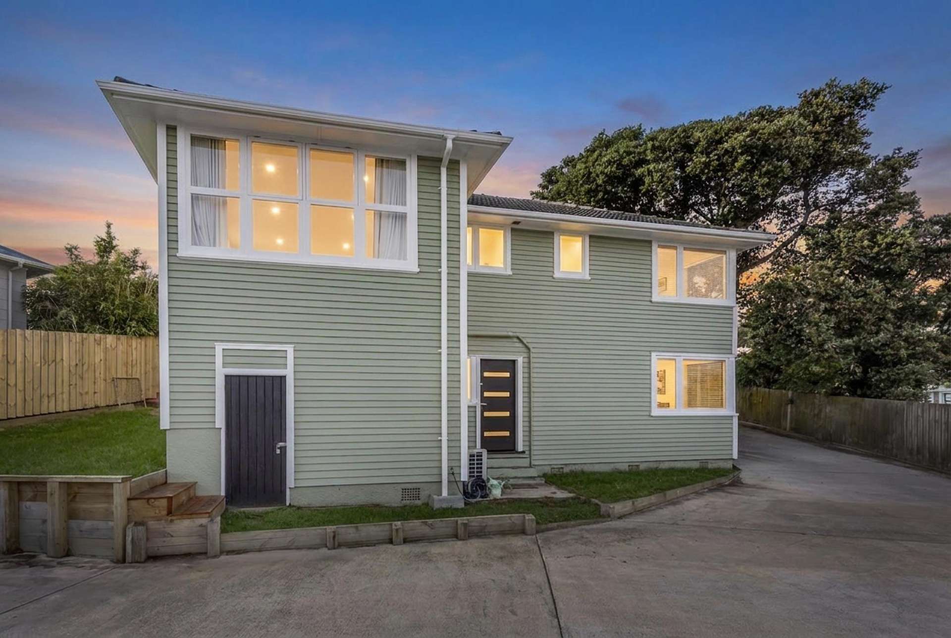 25 Chaffey Crescent Titahi Bay_0