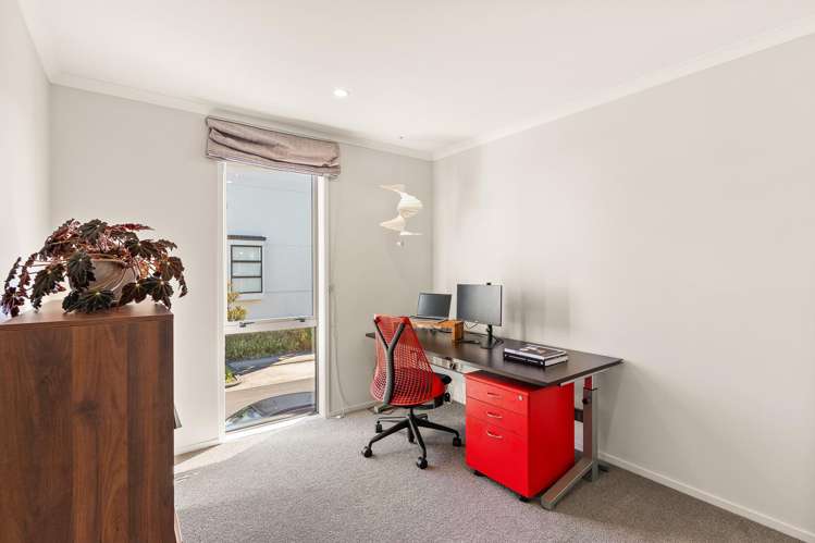 91 Glidepath Road Hobsonville_12