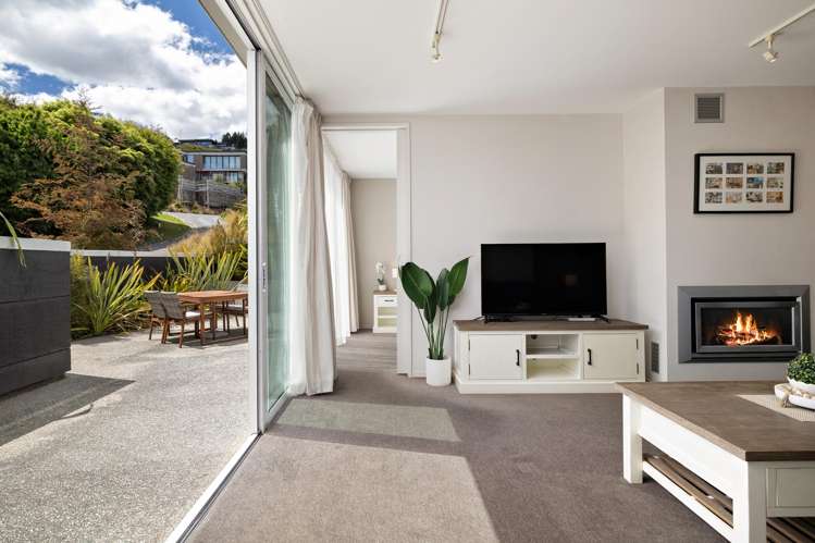 24/16 Kent Street Queenstown Hill_1