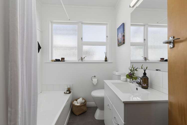 65 Buckley Road Southgate_14