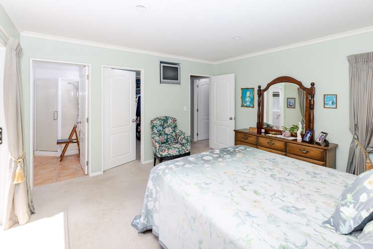 44 Limousin Place Grandview Heights_11