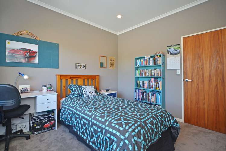 17 Southey Road Opaki_14