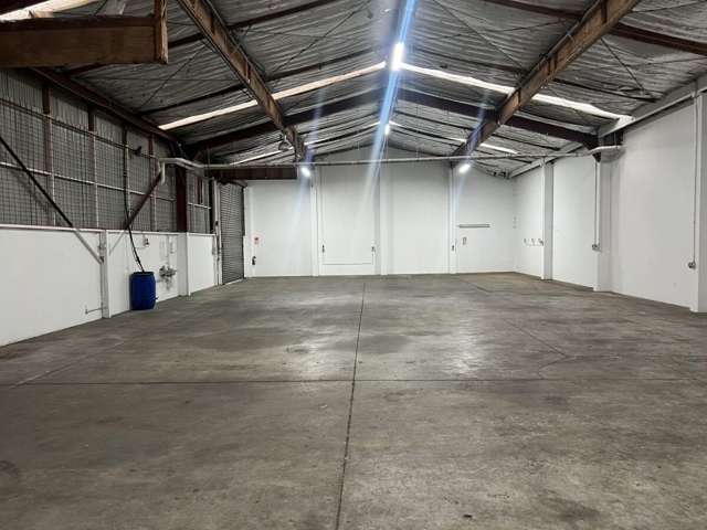 Part of, 47 Rennie Drive Mangere_2