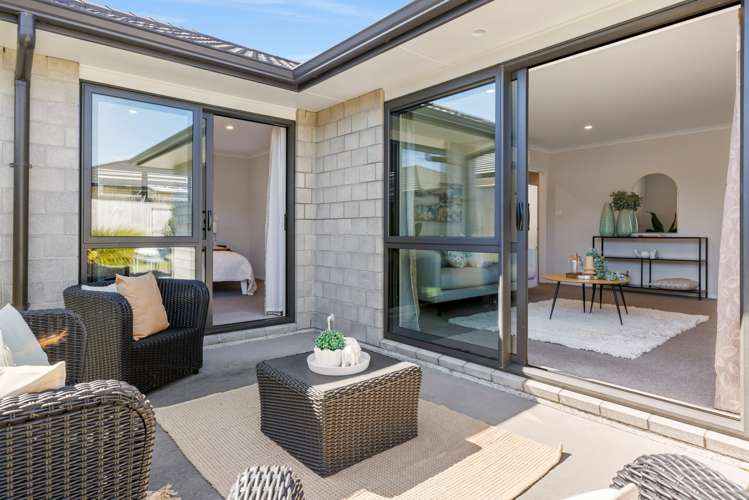 11 Kahuparere Crescent Pyes Pa_12