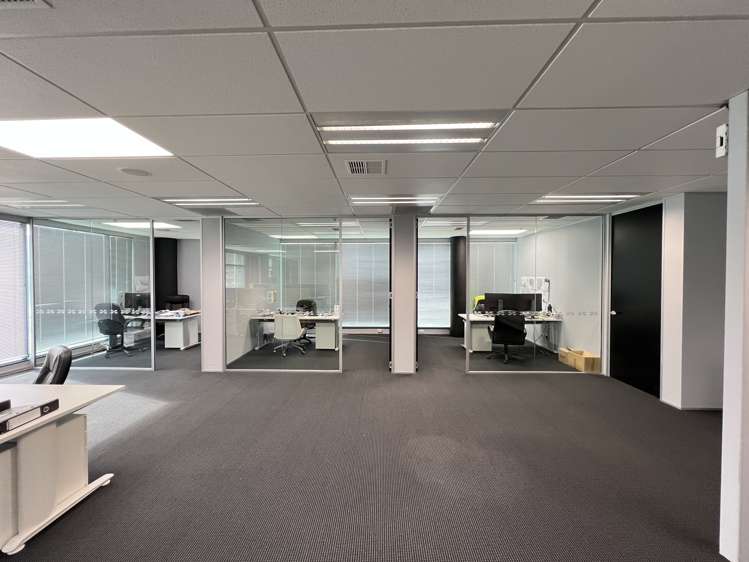 42 Tawa Drive Albany_2