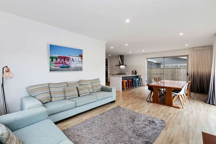 11 Kukuwai Avenue Red Beach_5