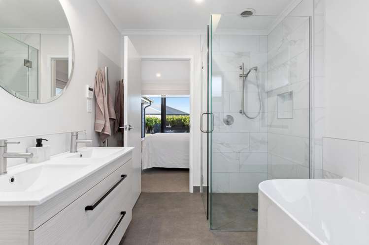 14 Catherine Mclean Road Pukekohe_13