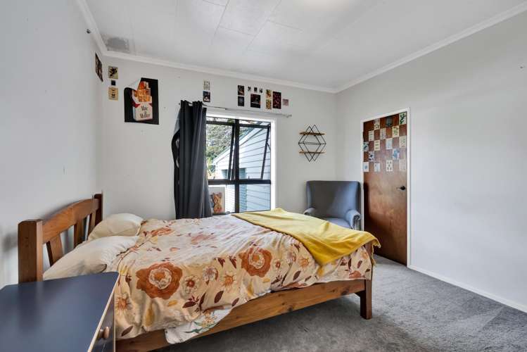 1 Silby Street Waitara_12