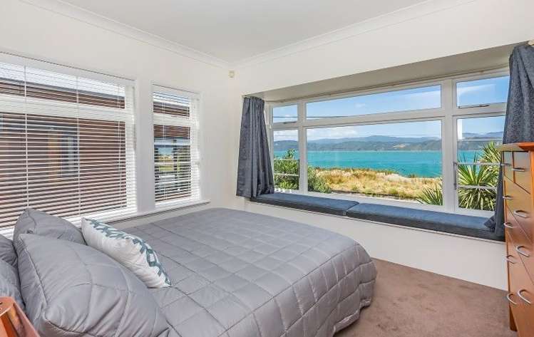 189 Marine Parade Seatoun_13