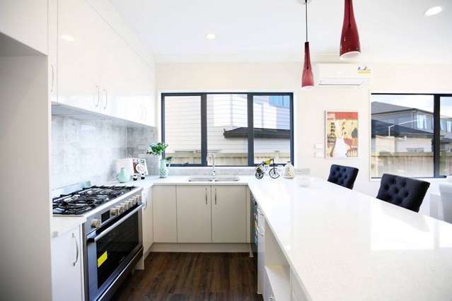 7 Drumfad Road Flat Bush_4