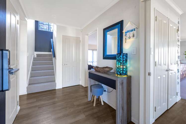 8 Ormrod Grove Riverstone Terraces_7