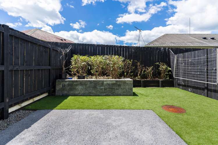 74 Paretaiuru Crescent Papakura_7