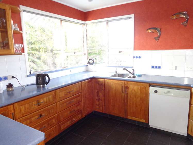 11 Edinburgh Place Balclutha_7