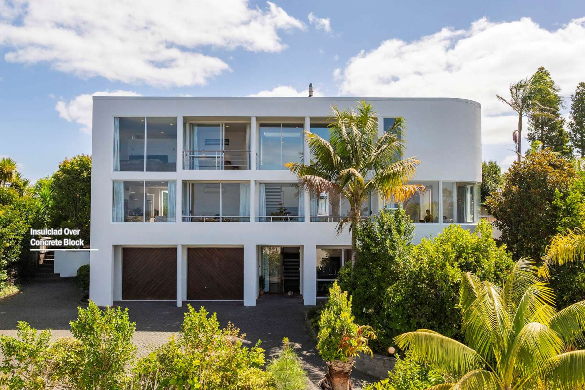 2/36 King Richard Place Browns Bay_0