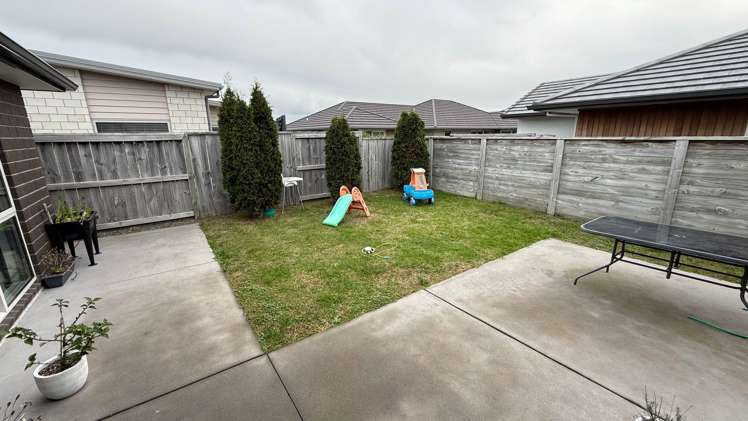 17 Hills View Drive Papamoa_2