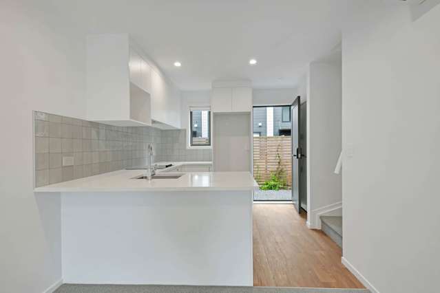 9/30 Bowater Place Manurewa_4