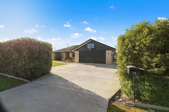 11 Aerodrome Road Burleigh_4