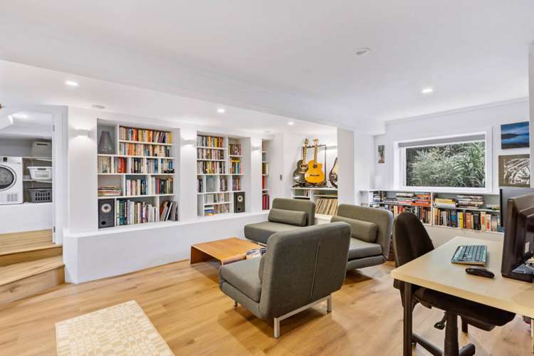 1 Rimutaka Place Titirangi_10