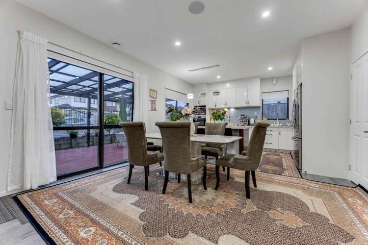 50 Castlebane Drive Flat Bush_10