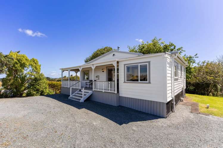 35 Oxford Street Whakapirau_6