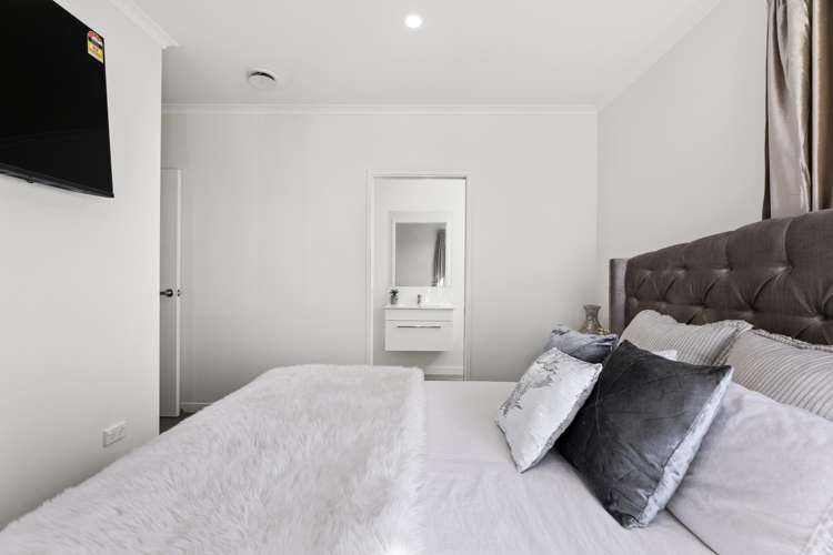 61 Goodwin Crescent Pyes Pa_14