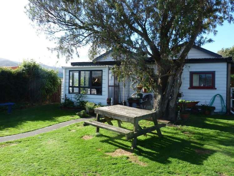 96 Fox Street Featherston_12