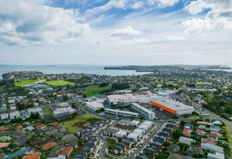 6/17 Link Crescent Stanmore Bay_14