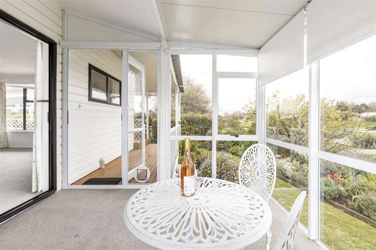 1 Henry Street Blenheim Central_9