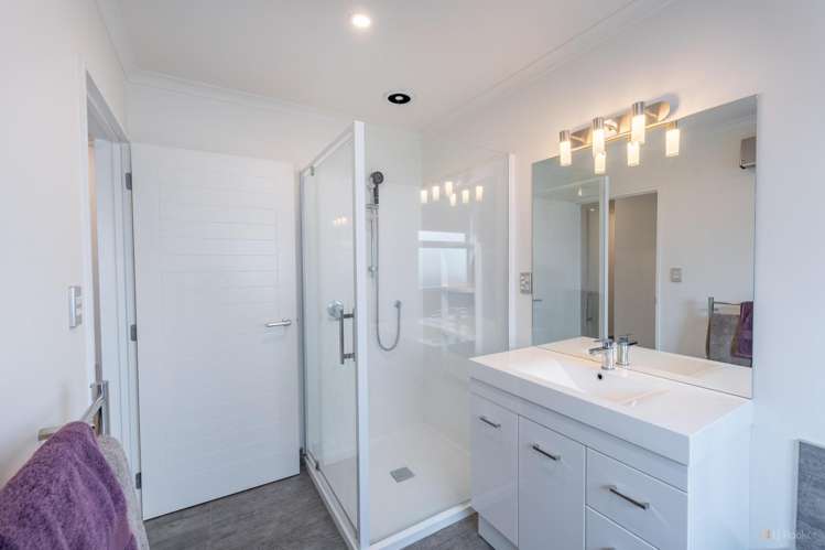 33A Dee Street Seaview_24