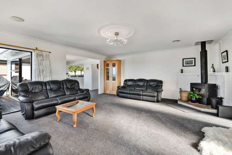 35 Surf Road Stanmore Bay_5