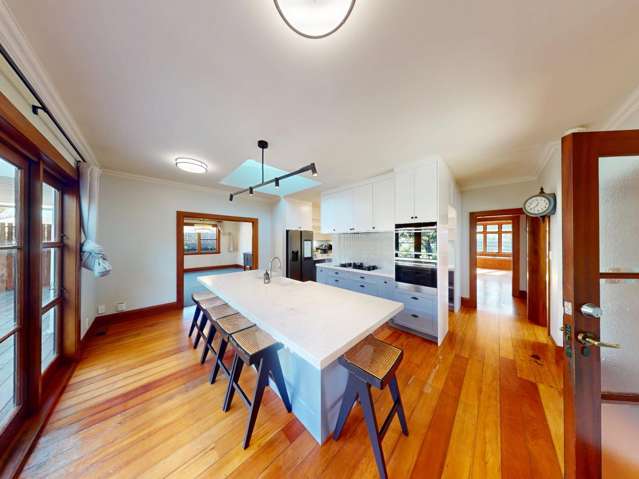 10 St Johns Avenue 10930_2