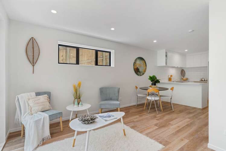 40 Tokai Place Glen Eden_9