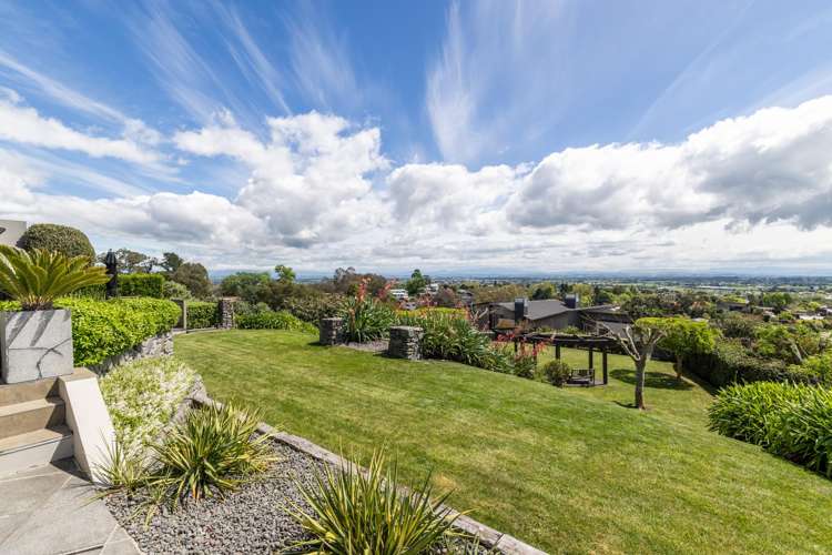 13 and 7 Burbury Ridge Havelock North_30