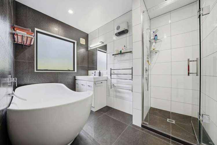 5 Cricklade Terrace Windsor Park_16